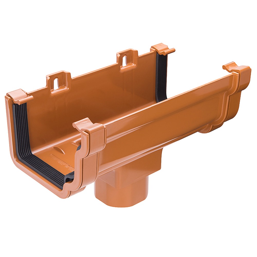 Caramel 120mm Ogee Gutter to 68mm Round or 65mm Square Downpipe Running Outlet Caramel 120mm Ogee Gutter to 68mm Round or 65mm Square Downpipe Running Outlet
